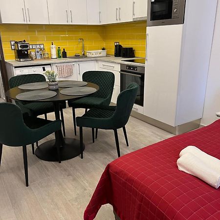 Center Apartman In The Famous Hajos Street Βουδαπέστη Εξωτερικό φωτογραφία